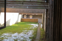 25m-01